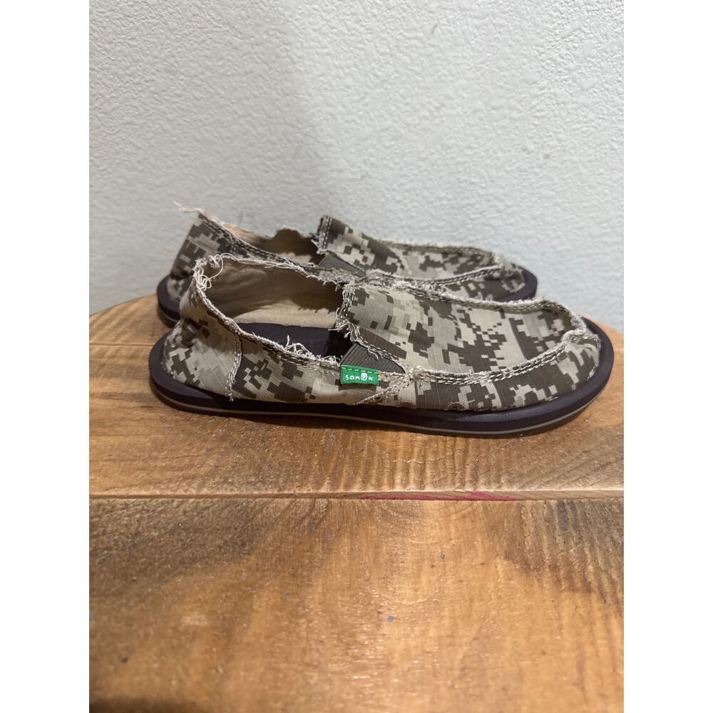 sanuk vagabond camo slip on casual shoes size 5